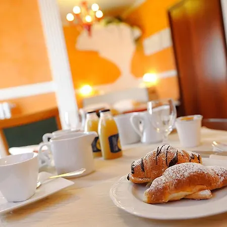 Benessere Fiorita Ξενοδοχείο 3*